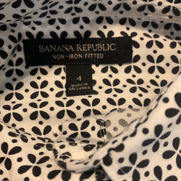 Banana Republic non-iron Fitted Top size 4 - Picture 3 of 8